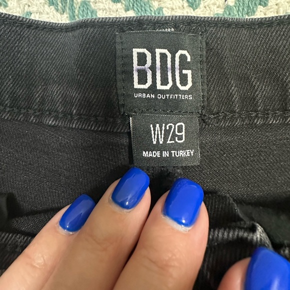 Urban Outfitters BDG black jean shorts - Picture 3 of 7